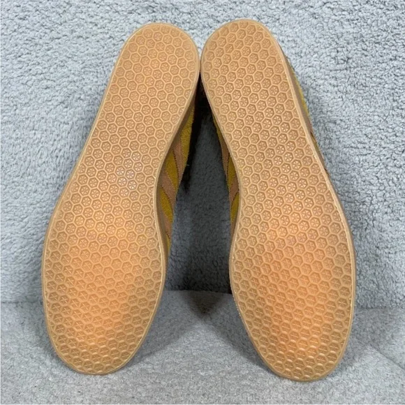 adidas Gazelle Bronze Strata Suede Gum Sole - Picture 14 of 14
